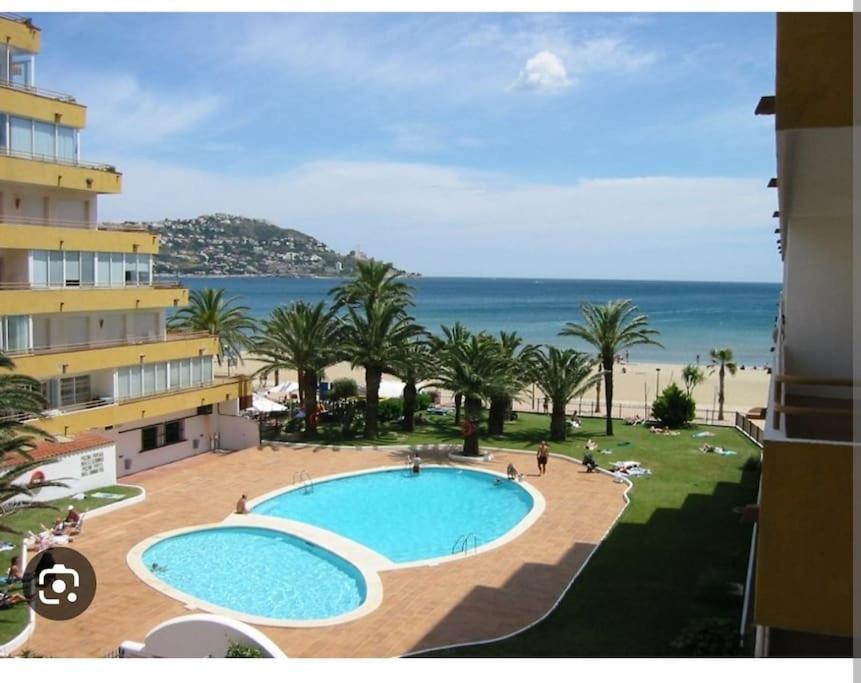 Holiday Center Apartamento Vistas Mar, Acceso Directo Playa Y Piscina Roses Exteriér fotografie